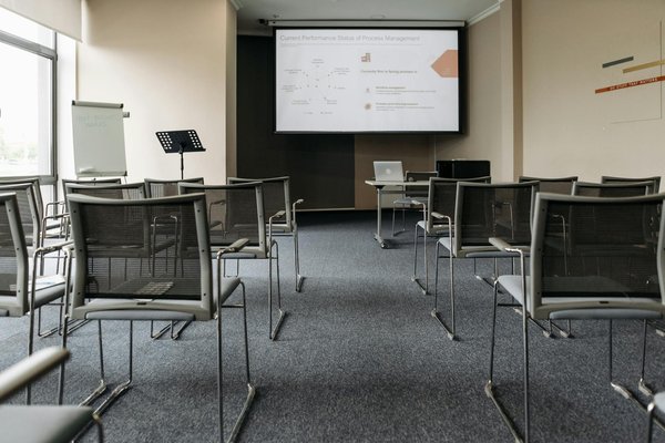 Comment les vêtements personnalisés maintiennent la loyauté des employés ?