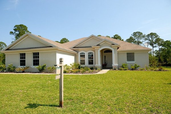 Comment évolue les taux de prêt immobilier ?